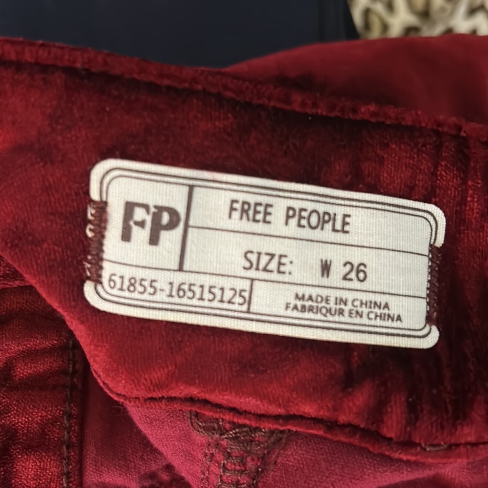 Nwt Red Velvet Size 26 - image 7